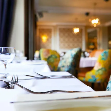 The Red Lea Hotel 3*