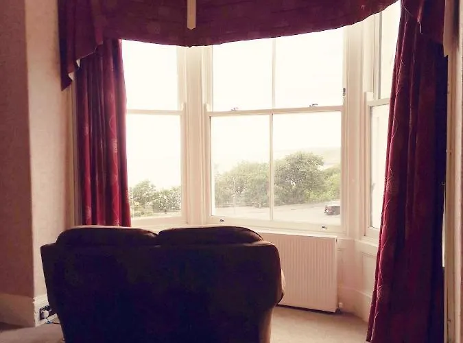 Red Lea Σκάρμπορο